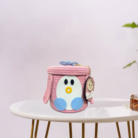 Gift basket with “It’s a Girl” label and soft pink details.