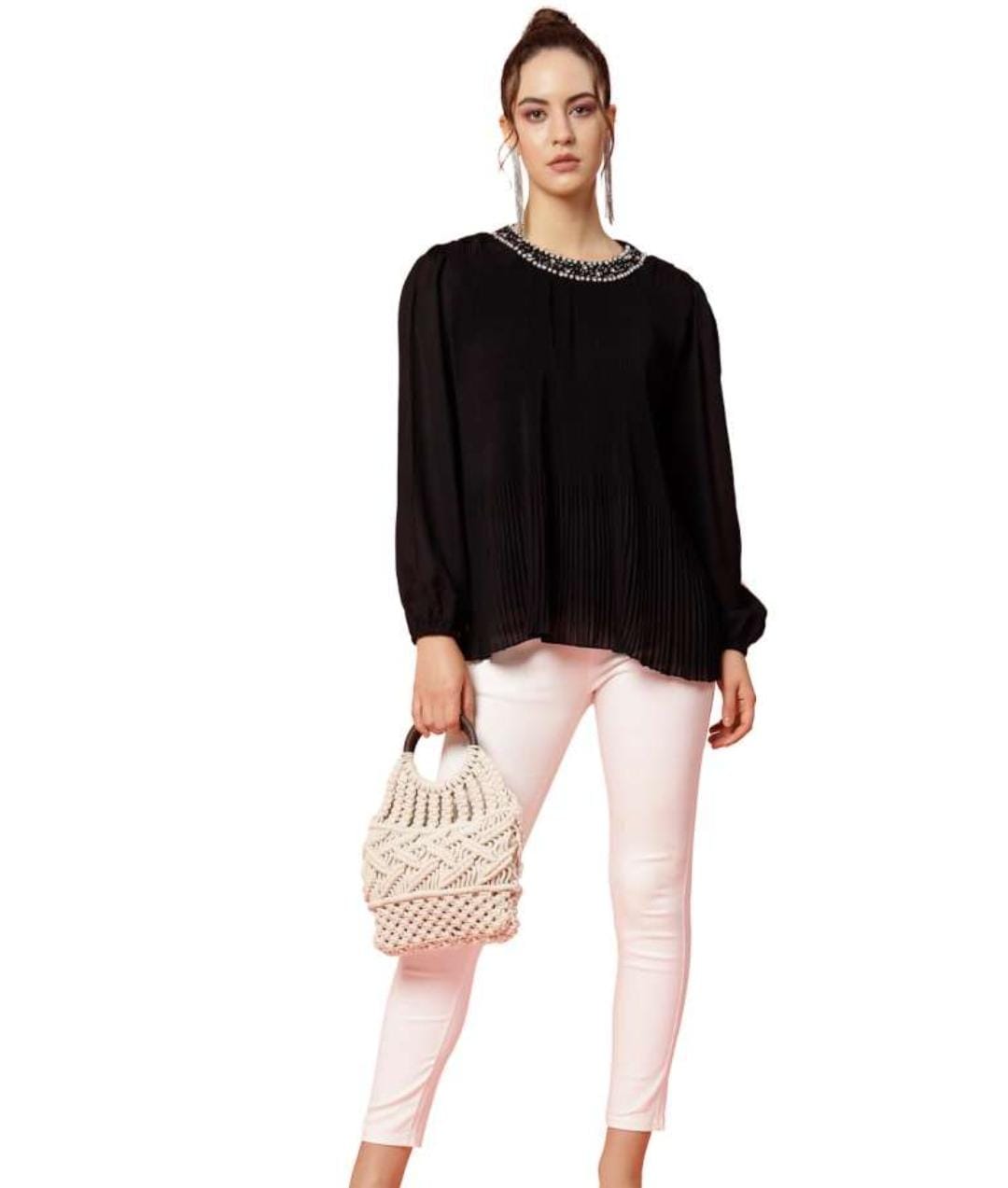 Macrame Knotted hand Bag