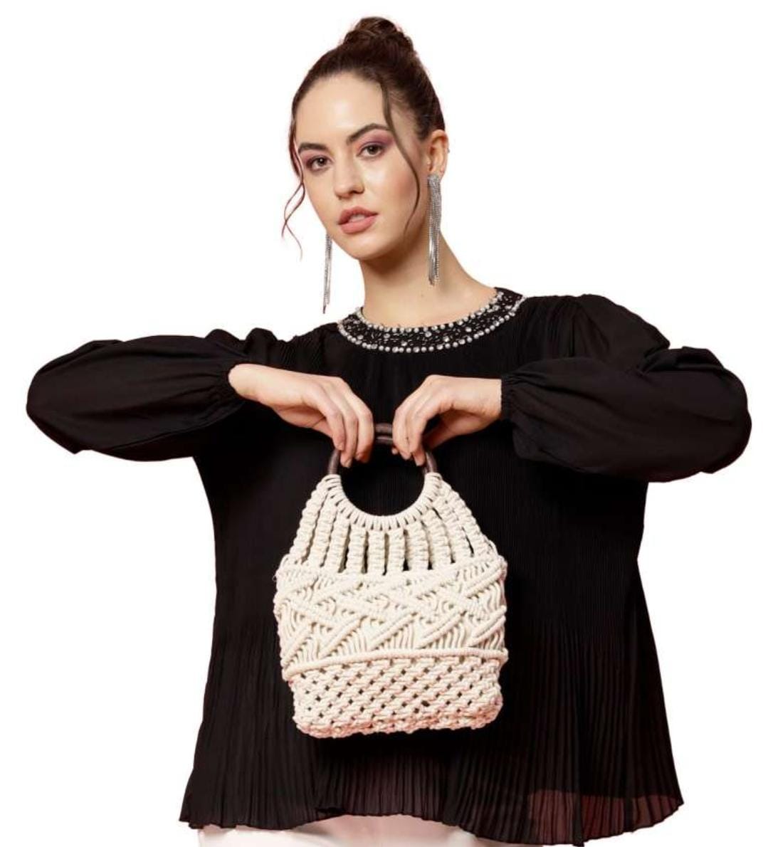 Macrame Knotted hand Bag