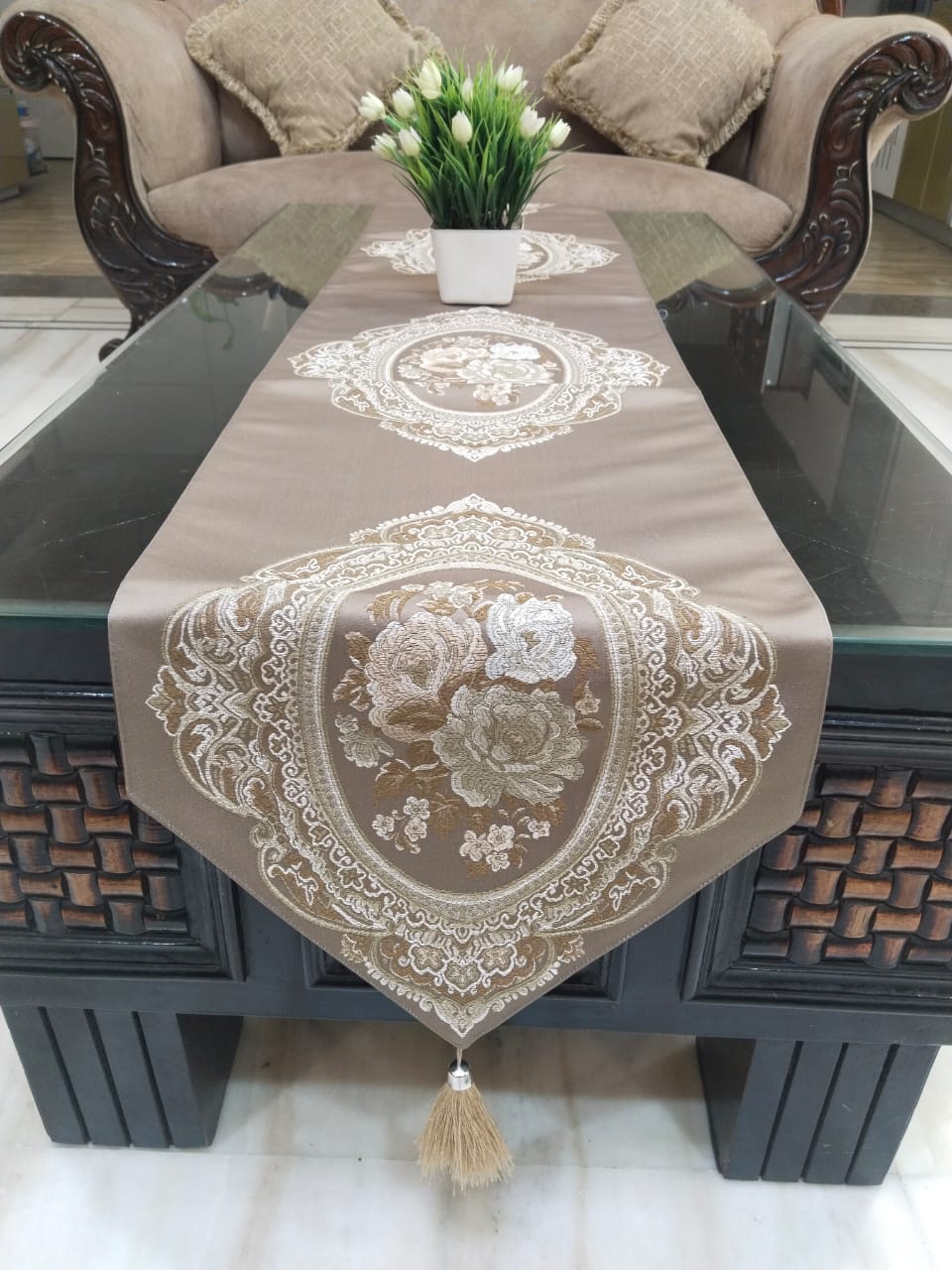 Jacquard Table Runner