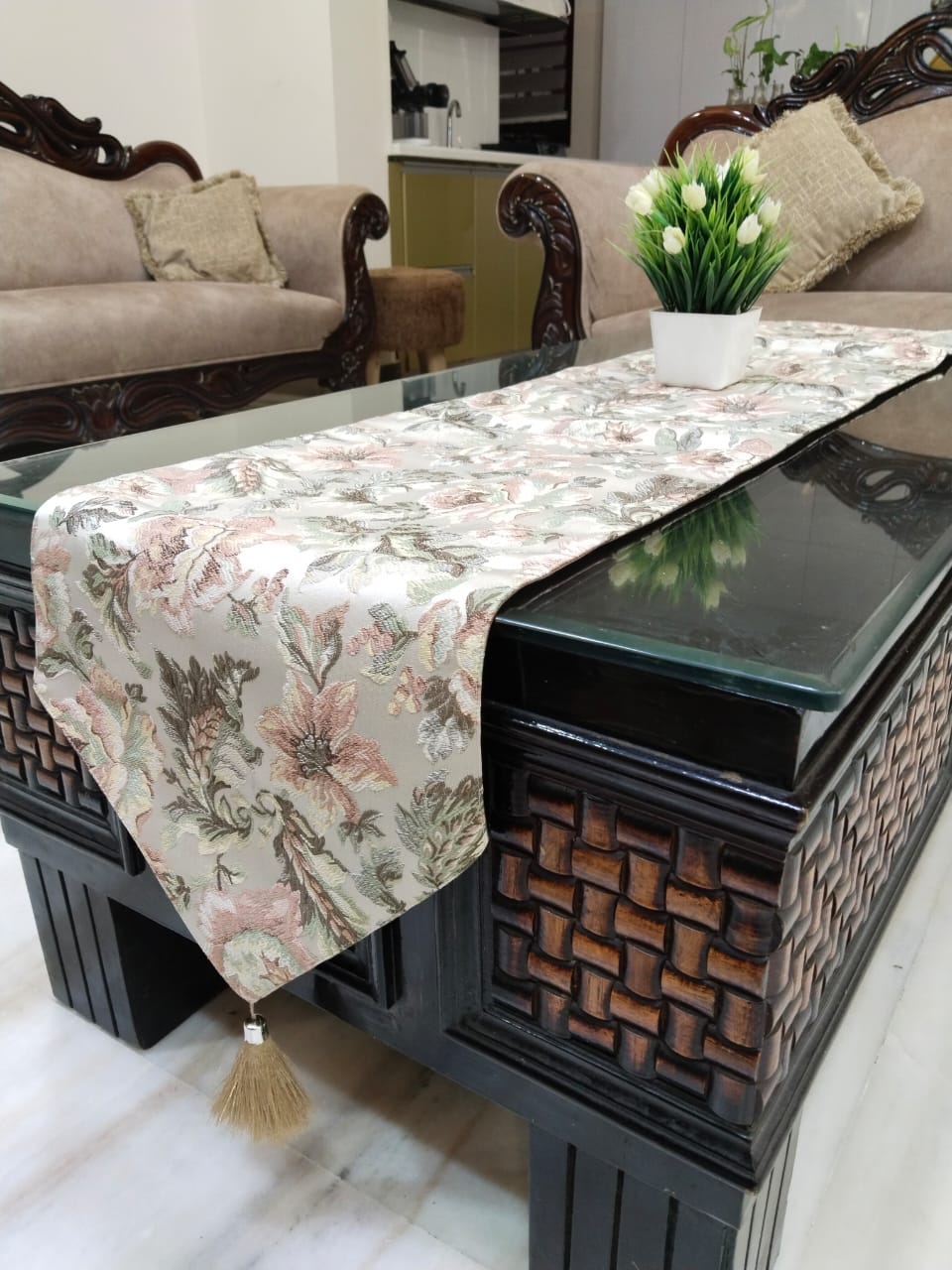 Jacquard Table Runner