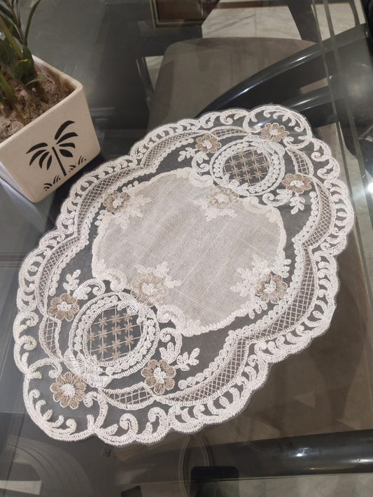 Tissue Embroidered Table Mats And Runner Combo