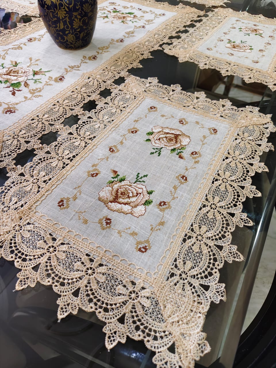 Embroidered Rectangle Table Mats + Runner (Combo)