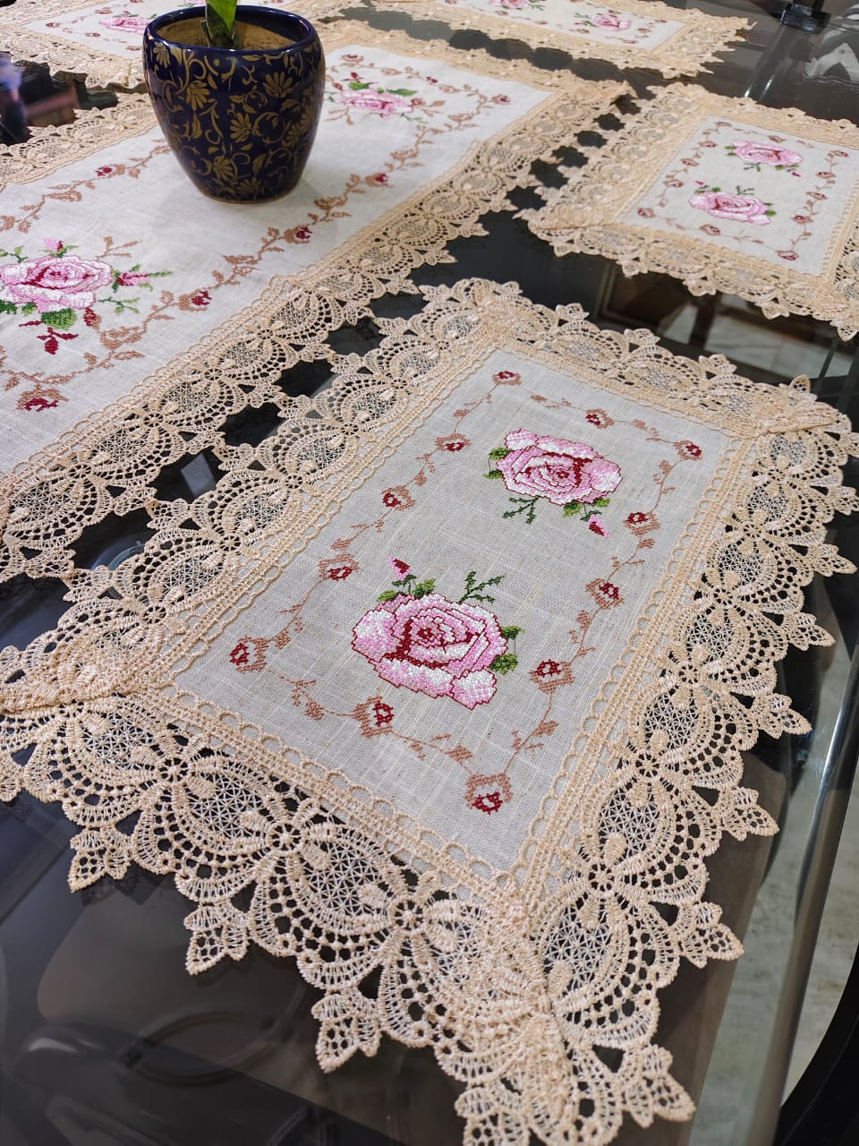 Embroidered Rectangle Table Mats + Runner (Combo)