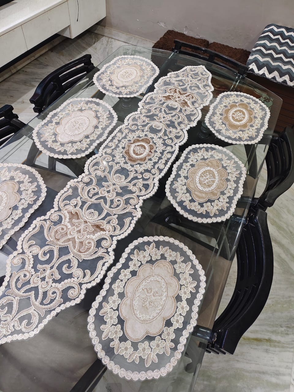 Embroidered Tissue Table Mats & Runner (Combo)