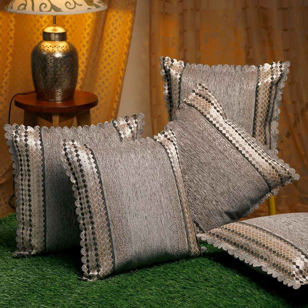 Loomsmith-velvet-cushion-cover-in-square-shape-grey-color-all-four-sides-border-cut-design-shiny-look-for-home-sofa