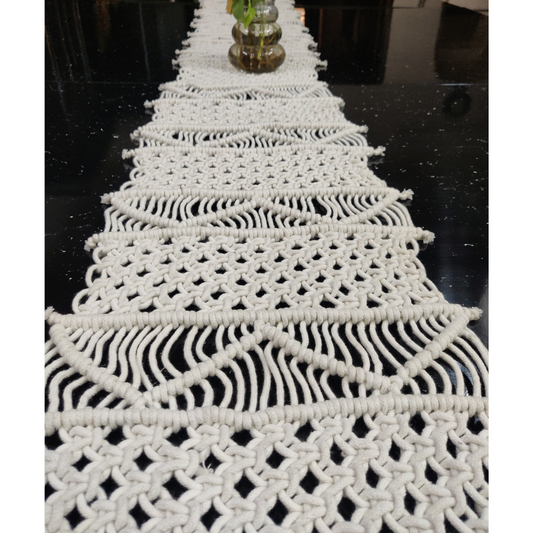 loomsmith-macrame-table-runner-close-view-diamond-shape-hole-horizontal-knot-design