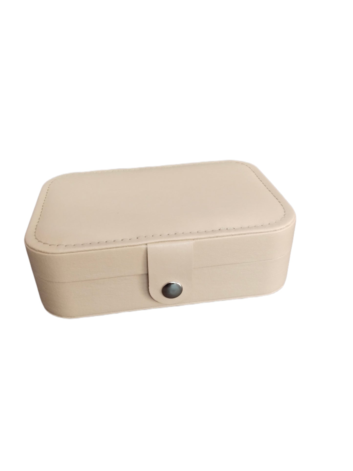 Beige-color-jewellery-box-filled-with-earrings-and-rings jewellery-box-design Travel-jewellery-box