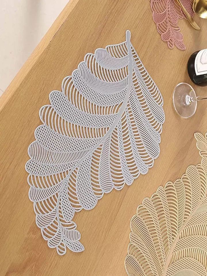 Laser Cut Metallic Look Dining Mats Set of 6/8