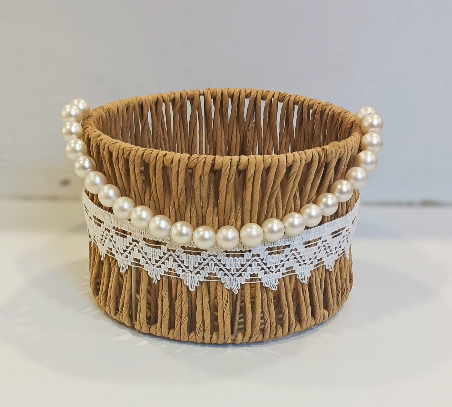 Round Rafia Basket With Beads Handle