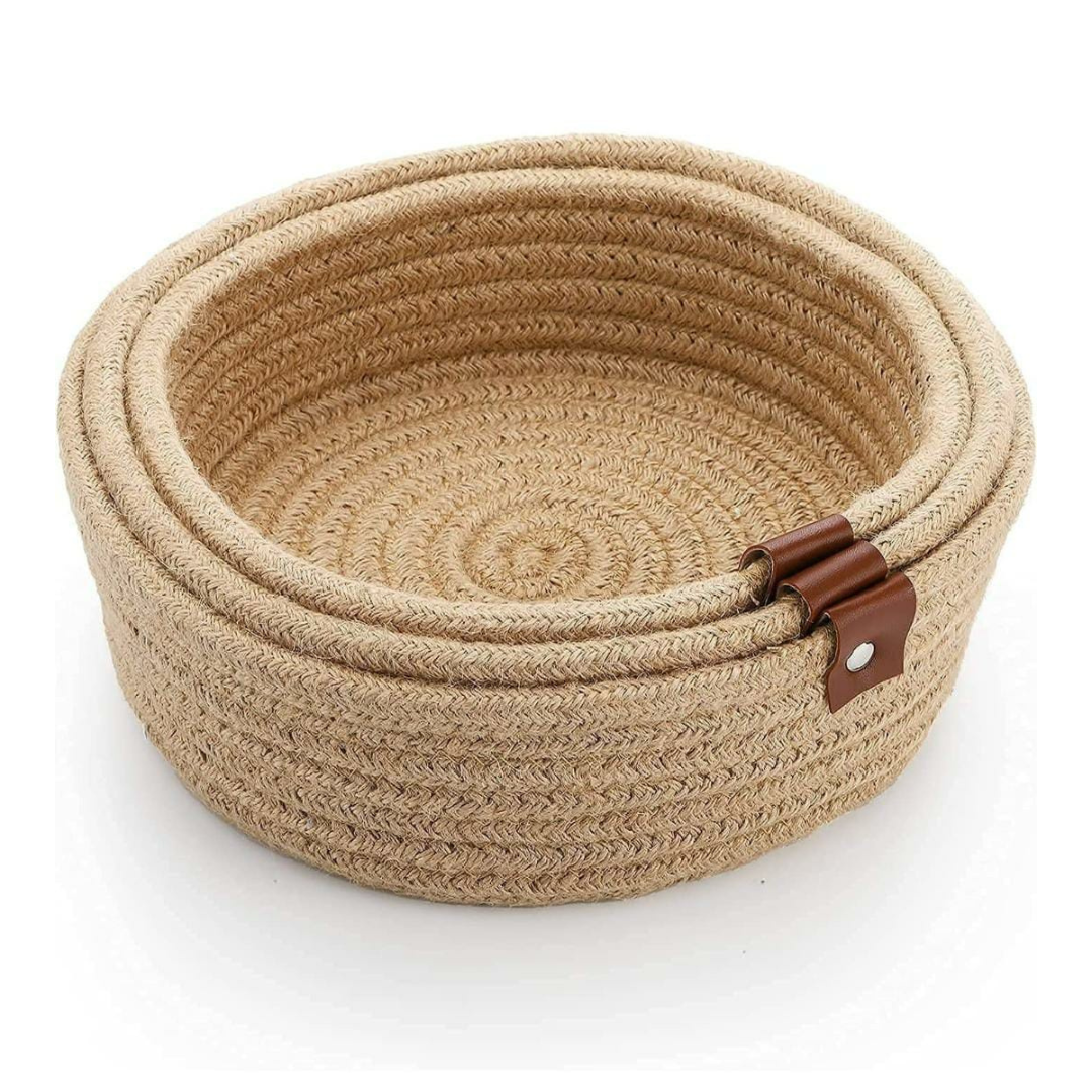 Brown-color-round-cotton-basket-in-different-sizes-placed