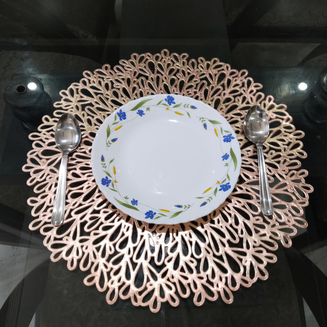 Round Floral Design Metallic Look Dining Mat set of 6